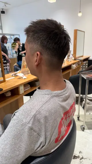 メンズ 花田 梨佳のヘアスタイル