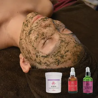 MI KUのネイルデザイン