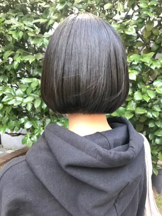 ショート 長井 美佳のヘアスタイル