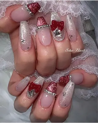ネイル She   Nail所属・ISA_ BELLAのネイルデザイン