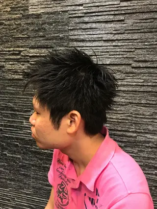 ショート 岡部 迅のヘアスタイル