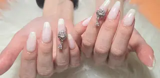セミロング LILY Salonのネイルデザイン