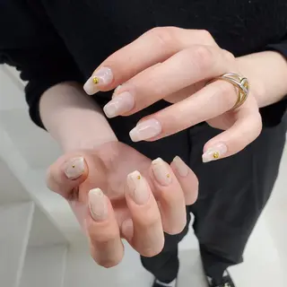 ネイル nailstudio eviz新宿店のネイルデザイン
