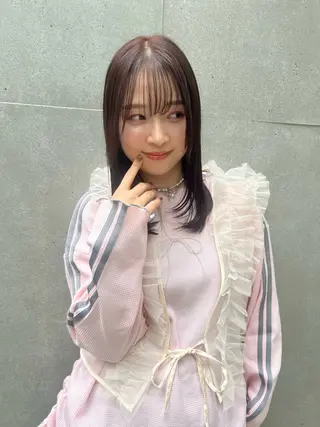 セミロング 松永 知果のヘアスタイル