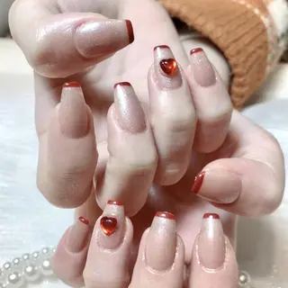 ネイル RAFFINE 月🦋🩵のネイルデザイン