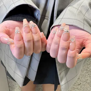 ネイル RIEKO🍒 ワンホン♡推しネイルのネイルデザイン