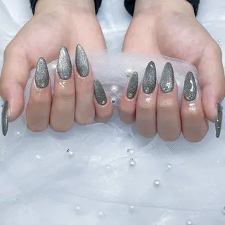 ネイル misaki 🩰‎🤍🎀のネイルデザイン