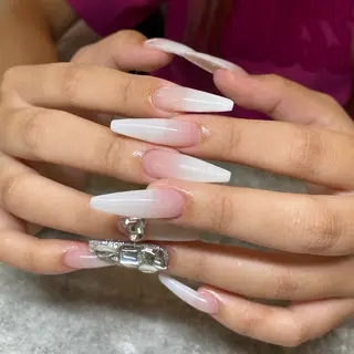 ネイル Total salon Bell所属・いのうえ もえせのネイルデザイン