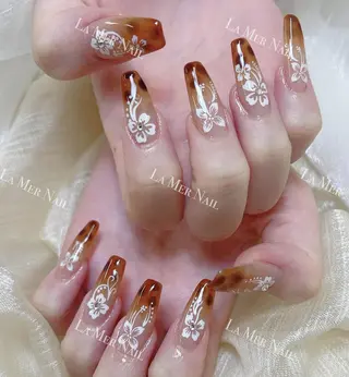 ネイル ✨荒木 🌙のネイルデザイン