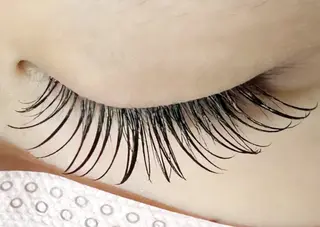 マツエク・マツパ Eyelash Salon 4Uのマツエク・マツパデザイン