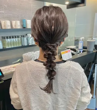 セミロング ヘアアレンジ ダブルカラー🫐 /まゆ🎀のヘアスタイル