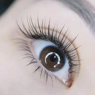 マツエク・マツパ ネイル Cute beauty2のマツエク・マツパデザイン