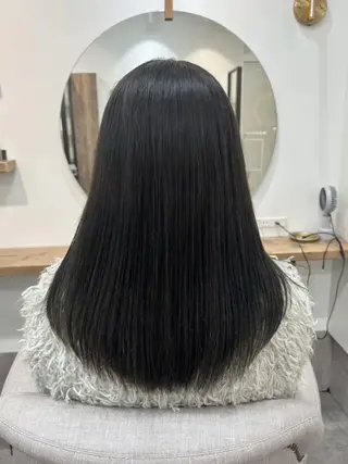 ロング カラー Juri ジュリのヘアスタイル