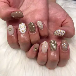 ネイル 西岡 杏のネイルデザイン