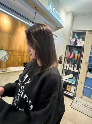 セミロング カラー 艶カラー 🤍🫧/makoのヘアスタイル