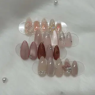 ネイル mio 🫧のネイルデザイン