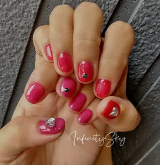 ネイル infinity skyのネイルデザイン