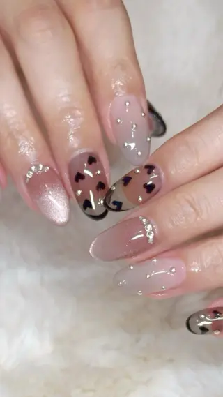 ネイル glossnail MIKIのネイルデザイン