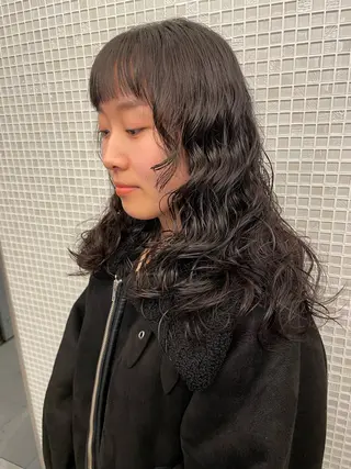 セミロング パーマ Toiro 横浜所属・🎀レイヤー/パーマ カラー/ai🎀のヘアスタイル