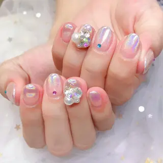 カラー ネイル Q Free nailsのネイルデザイン