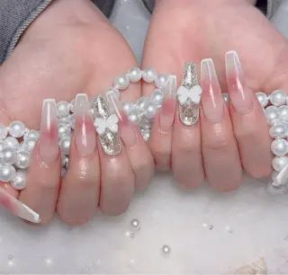 ネイル Maggie Nail🦩のネイルデザイン