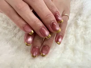 ネイル ビ・プレール所属・くぼ あやののネイルデザイン