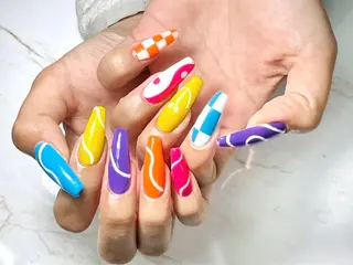 ネイル O. AKINAのネイルデザイン