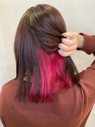 セミロング カラー 宮原 佳苗のヘアスタイル