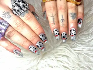 ミディアム My+ Yukaのネイルデザイン