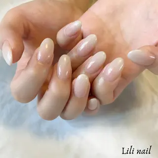 ネイル Lili beauty salon所属・Lilibeauty salonのネイルデザイン