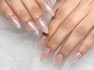 ネイル hinata池袋 🎀WOLTOKYOのネイルデザイン