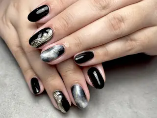 ネイル elu hのネイルデザイン