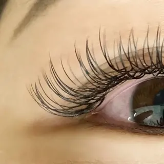 マツエク・マツパ m美.所属・m美.ーエムミー 【nail&eye】のネイルデザイン