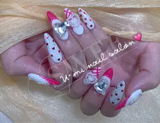 ネイル U·Mi nail salon所属・U·Mi 上野御徒町容のネイルデザイン