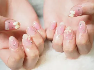 ネイル glaNje shioriのネイルデザイン