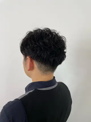 パーマ メンズ MINAMO 韓国レイヤーのヘアスタイル