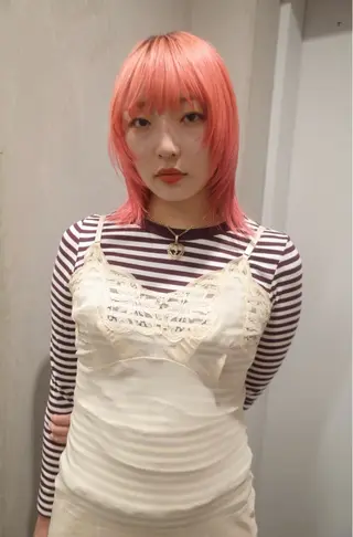 ミディアム カラー 池田 麻紘のヘアスタイル