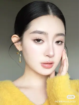 カラー aliaハイフ&水光ジェットサロン所属・aliaハーブ水光店 エステティシャン募集のエステ・リラクイメージ