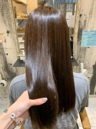 ロング ヤマダ サクラのヘアスタイル