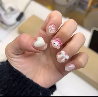 ネイル 💅E•U•B NAIL🌹所属・横浜市中区曙町 ネイルE·U·Bのネイルデザイン