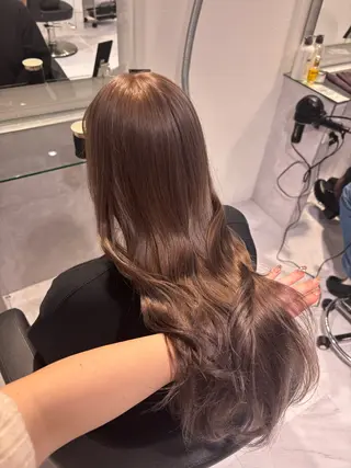 ロング カラー 髪質改善🩰透明感カ ラー🎀hinanoのヘアスタイル