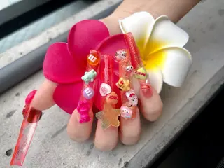 ネイル CHULA& BLANCのネイルデザイン