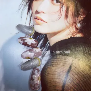 ネイル arm in arm ︎✿Yamamotoのマツエク・マツパデザイン