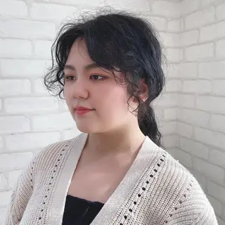 セミロング パーマ abilita AZUSAのヘアスタイル