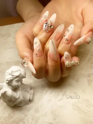 ネイル Nail Salon SALUDのネイルデザイン