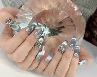 ネイル LoaChaton kaeのネイルデザイン