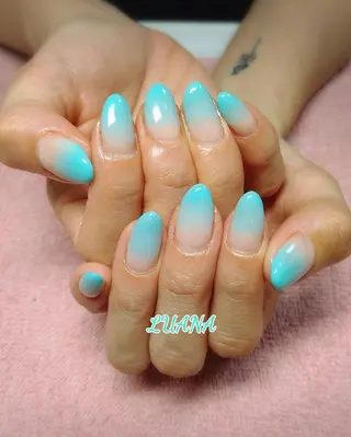 ネイル LUANA  TAKAHASHIのネイルデザイン