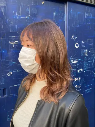 セミロング カラー 千 田のヘアスタイル