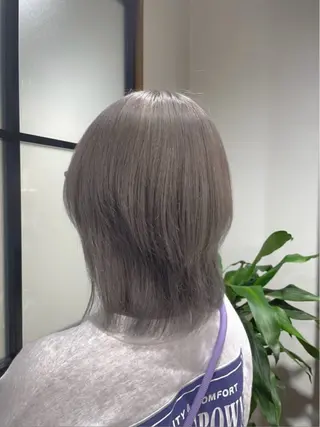 ミディアム といだ なぎさのヘアスタイル