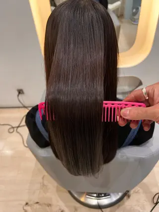 ミディアム カラー パーマ ヘアアレンジ メンズ キッズ ネイル マツエク・マツパ アイブロウ 堀井 凌平のヘアスタイル